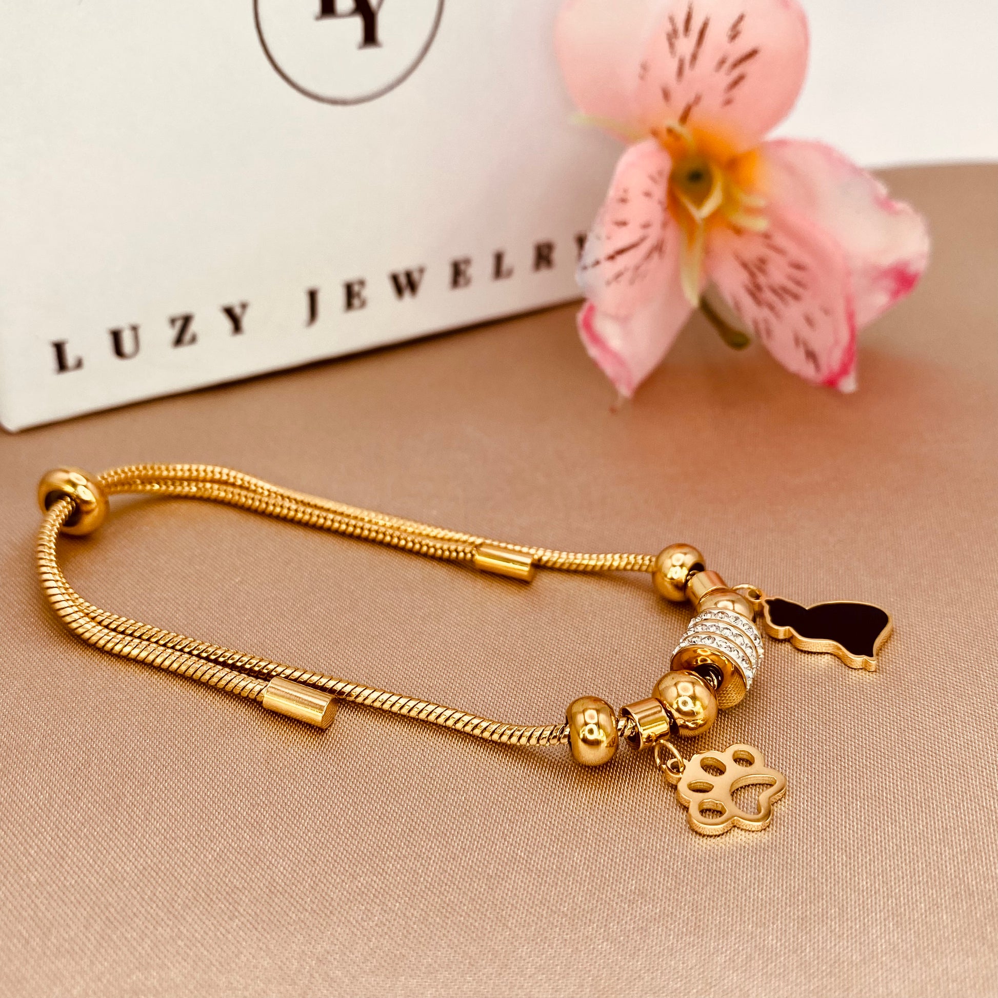 Maya Bracelet - Luzy JewelryBraceletsLuzy Jewelryblack onyxbraceletcharms7