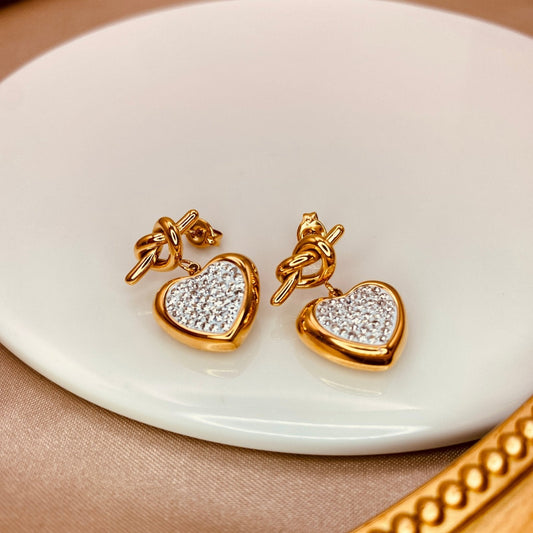 Glittering Heart Earrings - Luzy JewelryEarringsLuzy JewelryGlittering Heart Earrings - Luzy JewelryEarringsLuzy JewelryGlittering Heart Earrings18kcubic zirconiaearring218kcubic zirconiaearring2