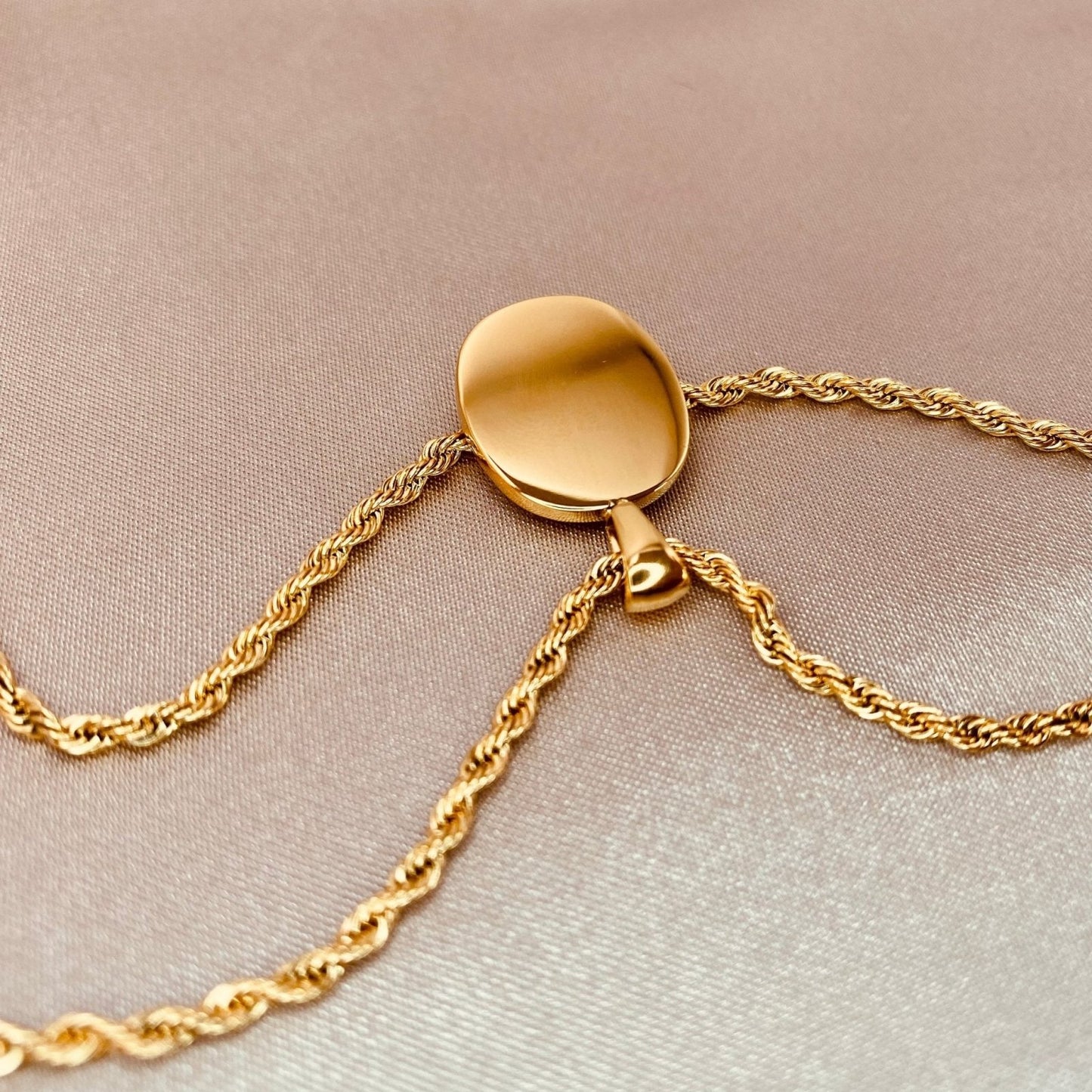 Golden Sunflower Necklace - Luzy JewelryNecklacesLuzy Jewelry18k_gold_oval_coin_pendant_sunflower_on_rope_chainfine jewelryflowergold5