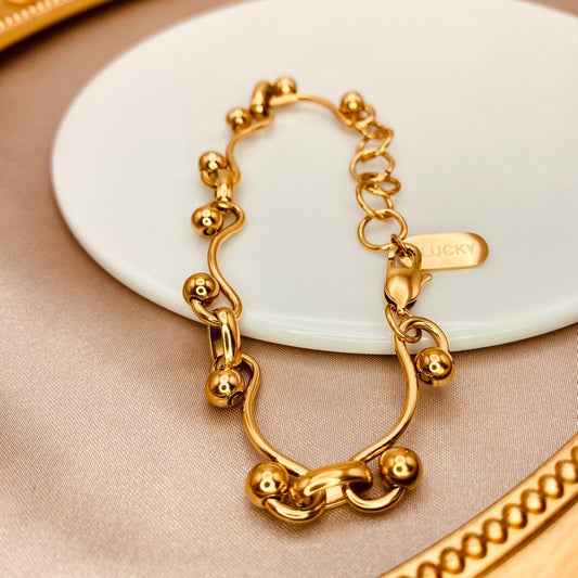 Locked Bracelet - Luzy JewelryBraceletsLuzy JewelryLocked Bracelet - Luzy JewelryBraceletsLuzy JewelryLocked Bracelet18kbraceletnew218kbraceletnew2