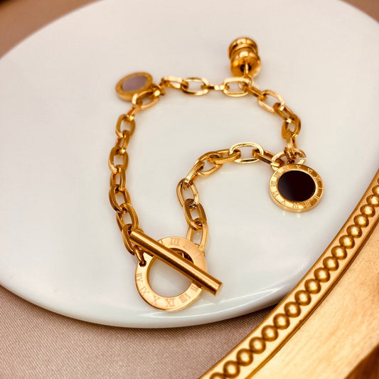 Numérales Bracelet - Luzy JewelryBraceletsLuzy JewelryNumérales Bracelet - Luzy JewelryBraceletsLuzy JewelryNumérales Bracelet18kblack onyxbracelet218kblack onyxbracelet2